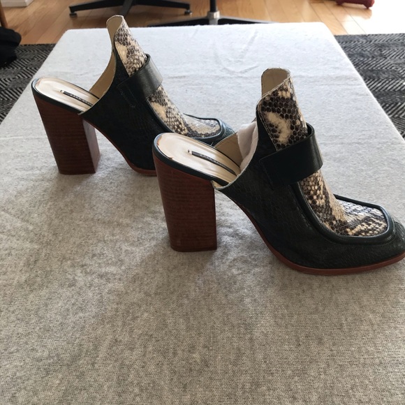 Zara snakeskin stacked heel mules - Picture 3 of 8